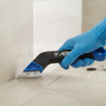 ⁦قشاطه يدوى لتفتيح عرانيس البلاط  APT AH8132-2B⁩ - الصورة ⁦3⁩